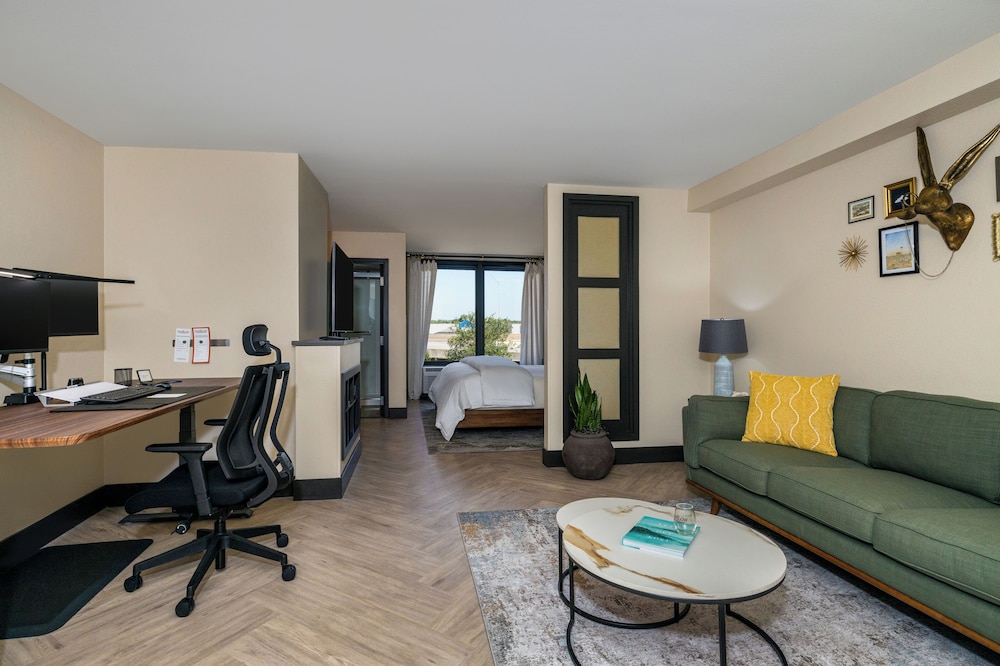 Hyatt Place Oklahoma City - Northwest 36/43