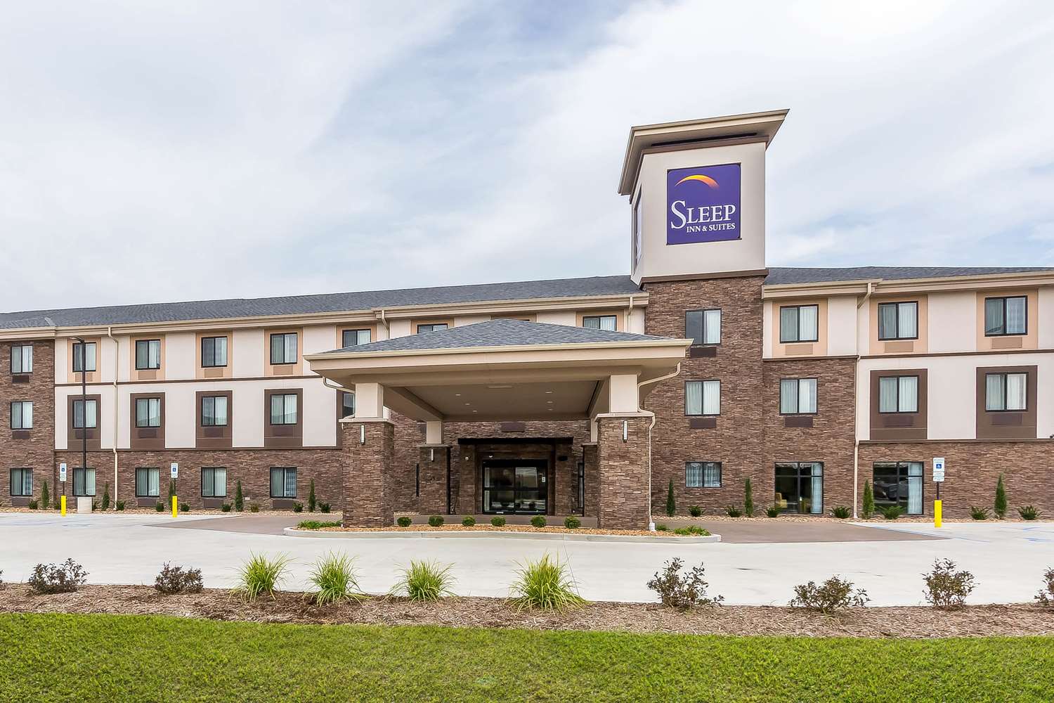 Sleep Inn & Suites O Fallon MO - Technology Drive 2/36