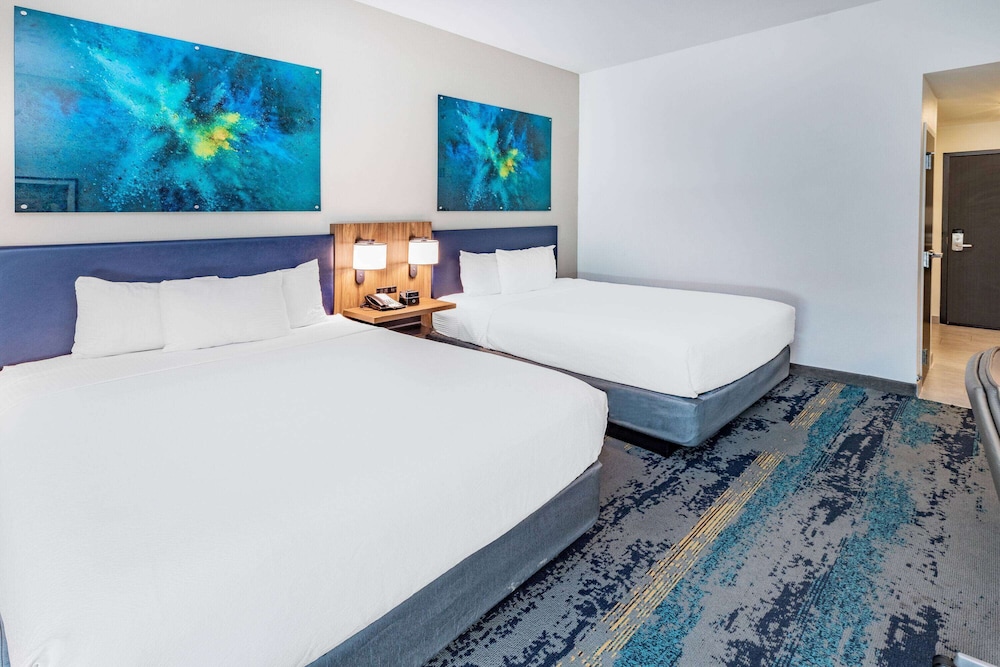 La Quinta Inn & Suites by Wyndham Texas City I 45 22/59