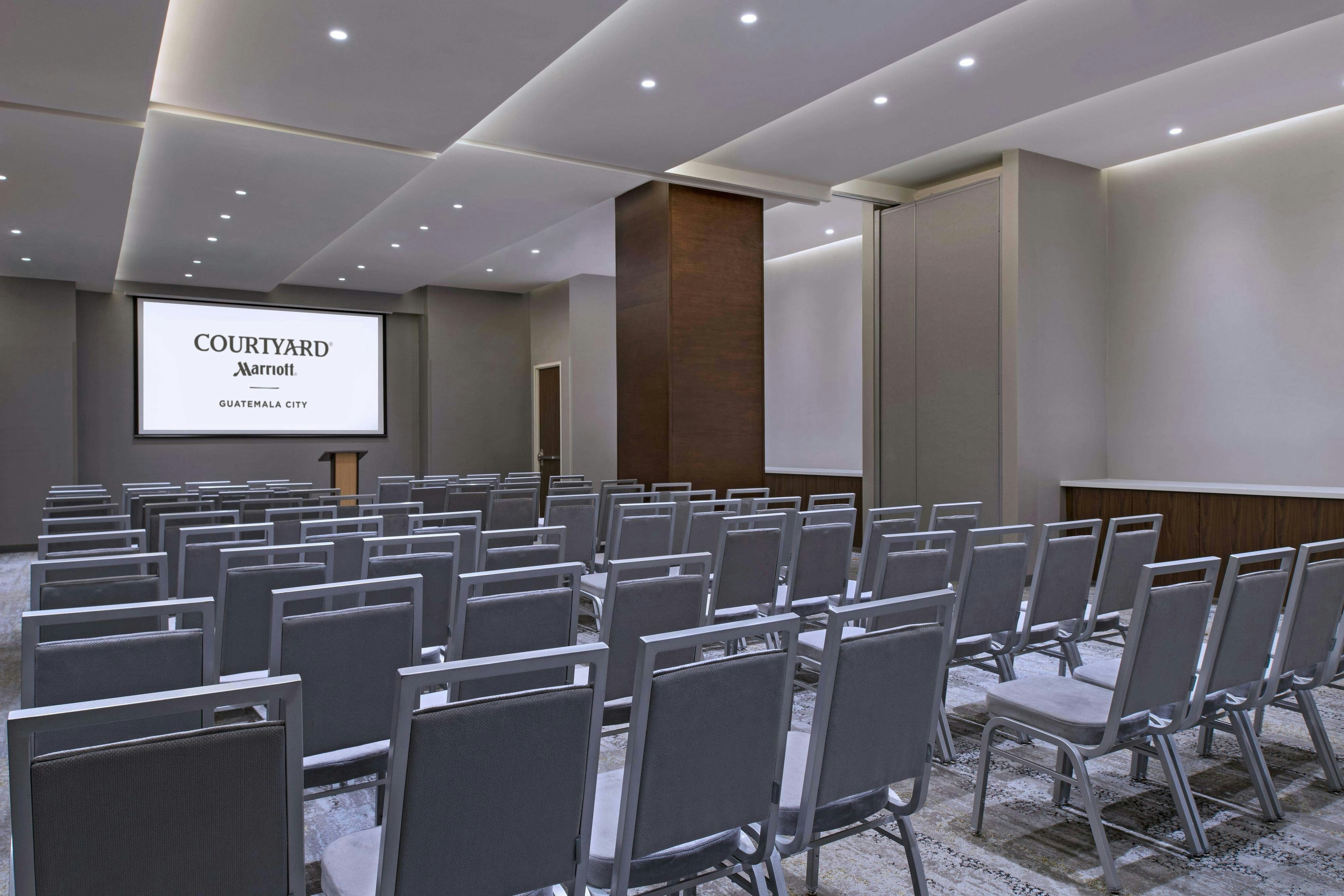 Courtyard By Marriott Guatemala City 44/47