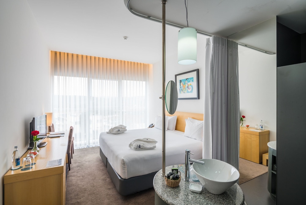 Boticas Hotel Art and Spa 49/50