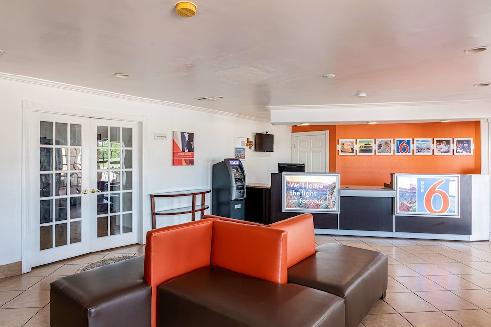 Motel6 Georgetown, TX 32/40