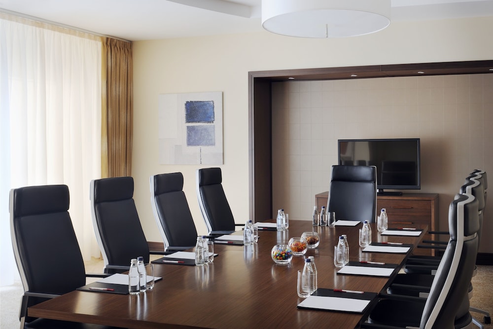 SAAD Hotel Astana 34/38