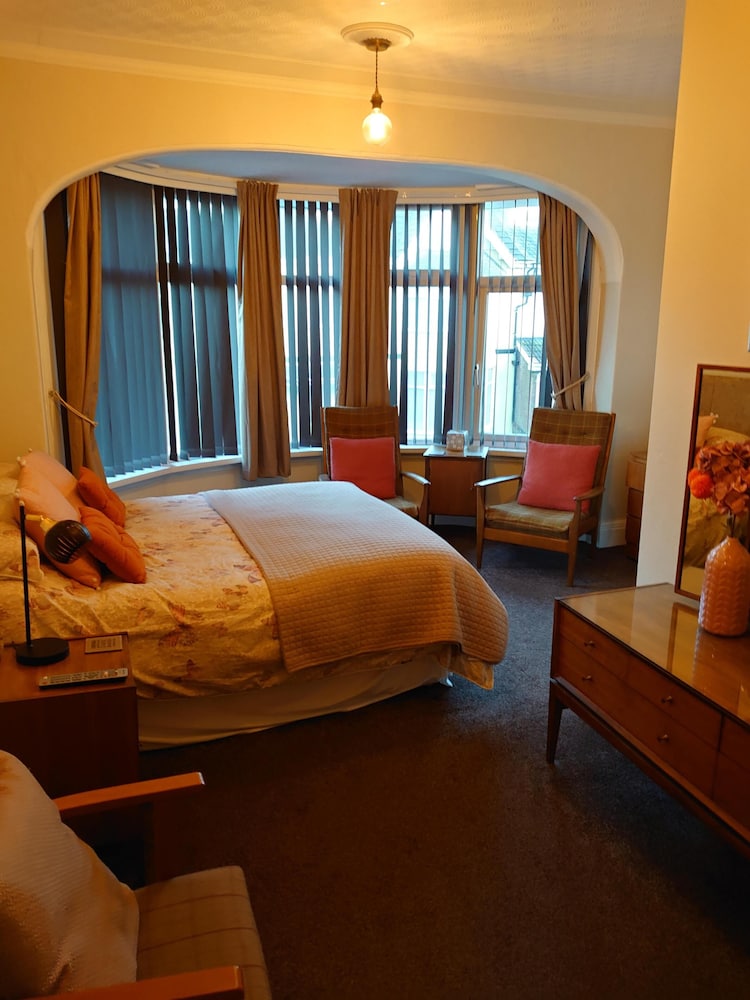 The Golden Sands - Guest house 23/44