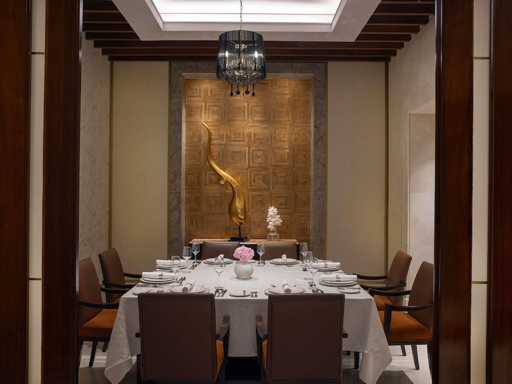فندق قصر مكة رافلز(Raffles Makkah Palace) 64/73