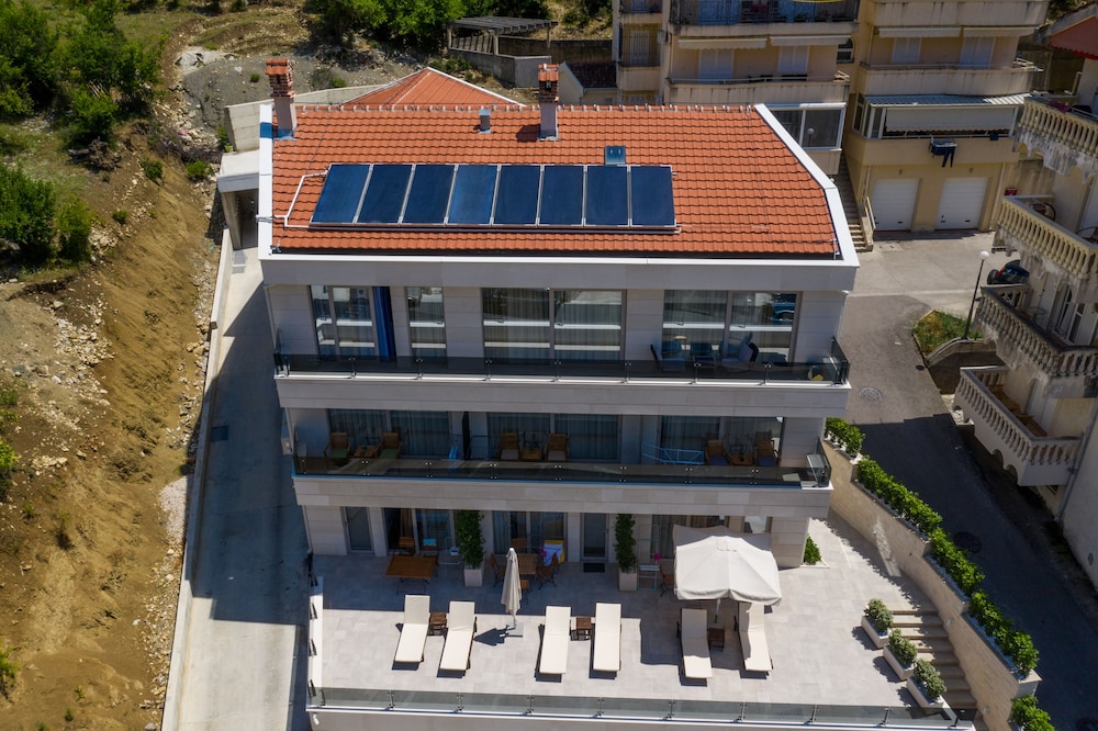 Casa Nuova 2/50