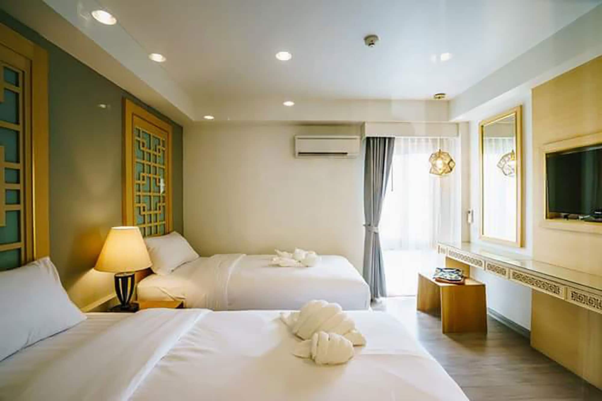 SUPERIOR, TWIN BEDS