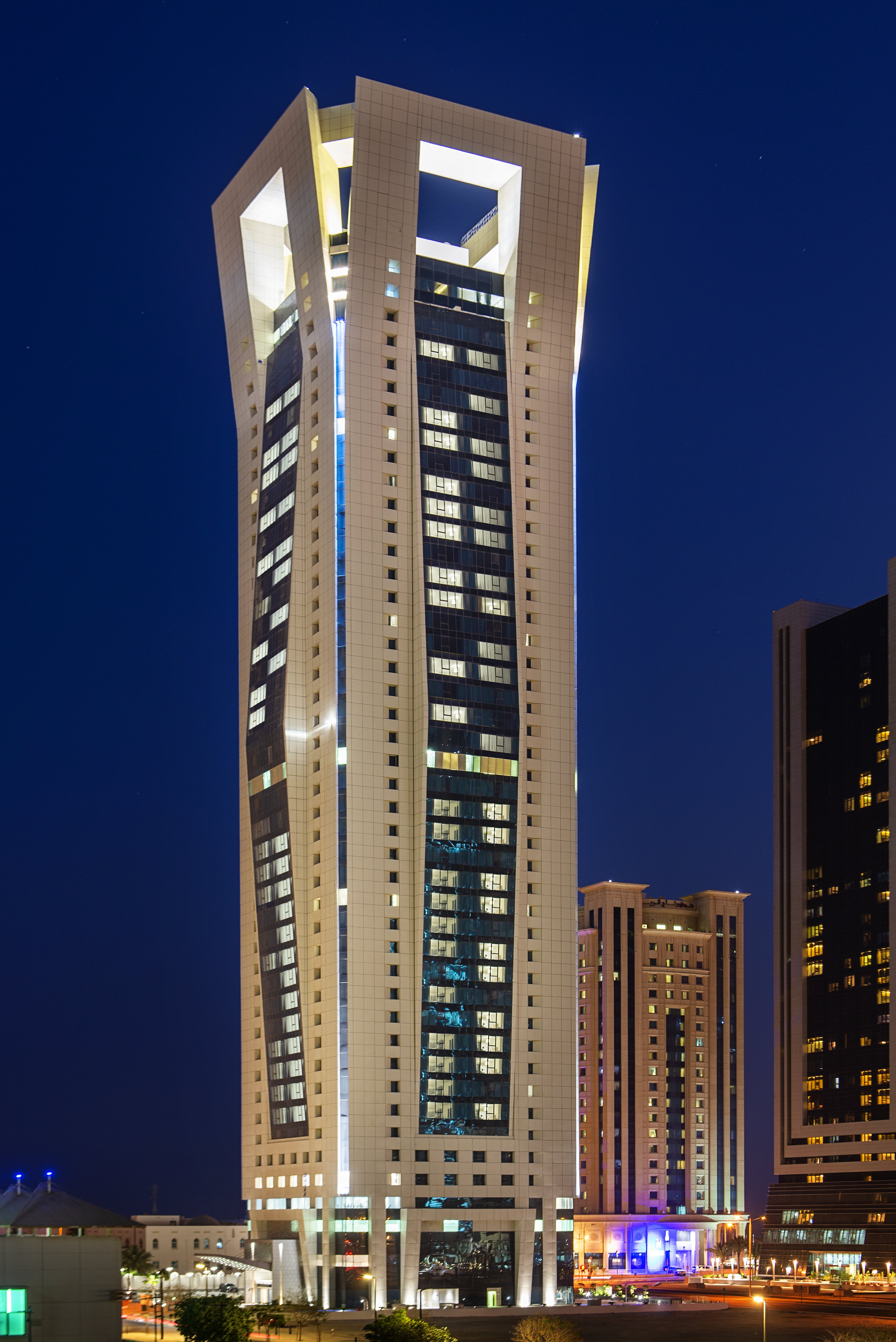 Centara West Bay Hotel and Residences Doha 1/78
