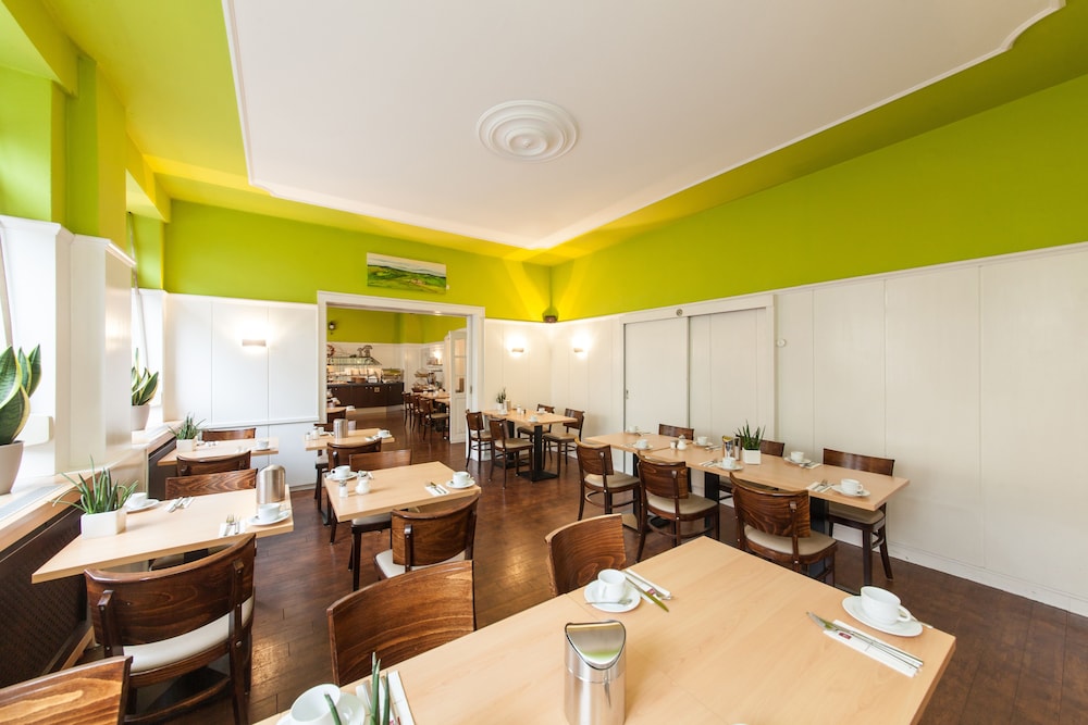 Hotel Offenbacher Hof 33/50