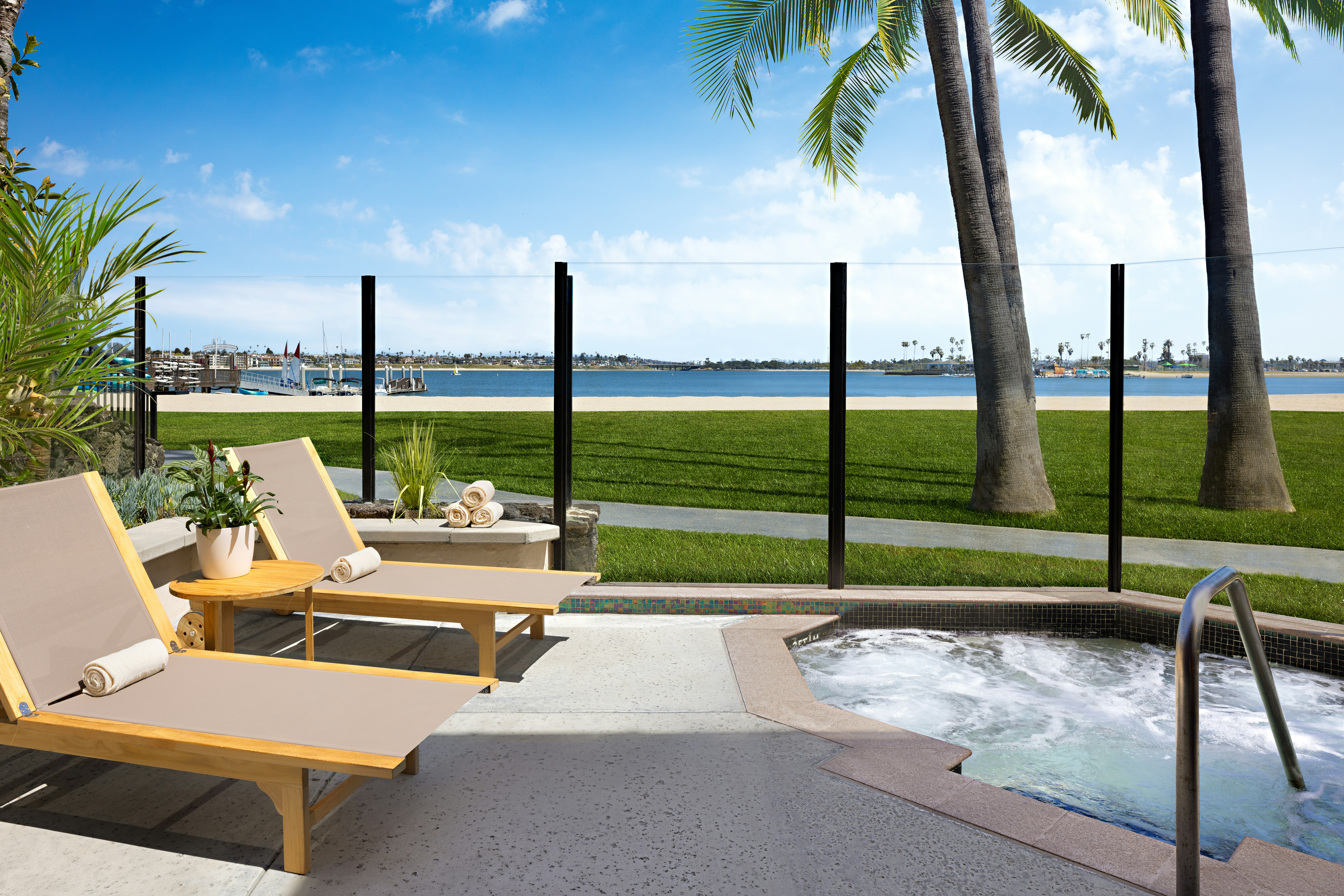 Catamaran Resort Hotel and Spa 38/83