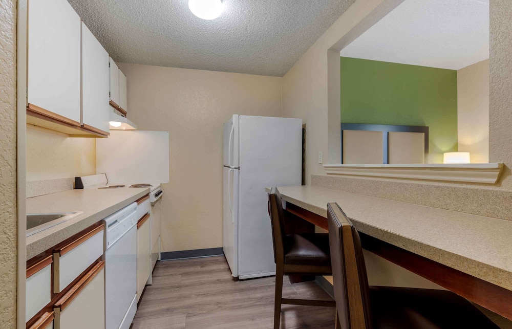 استوديو ديلوكس بسرير كوين مع أريكة، Extended Stay America - Dallas - Las Colinas - Meadow Crk Dr 4/4