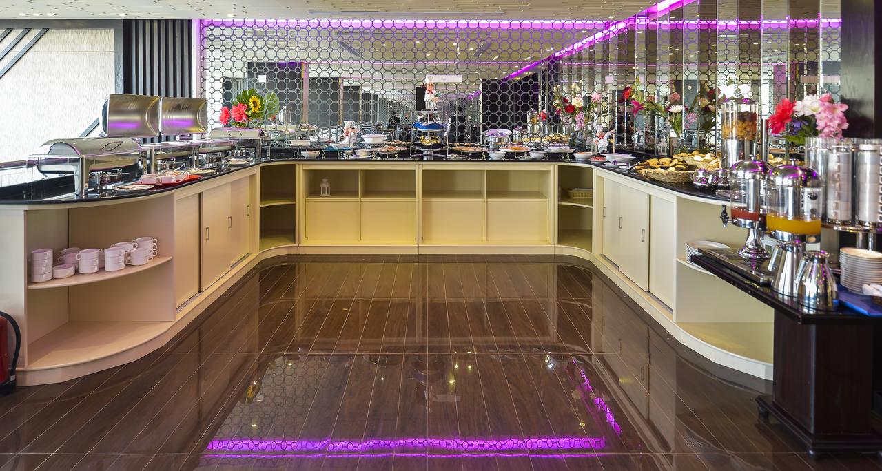 Rose White Hotel in JEDDAH