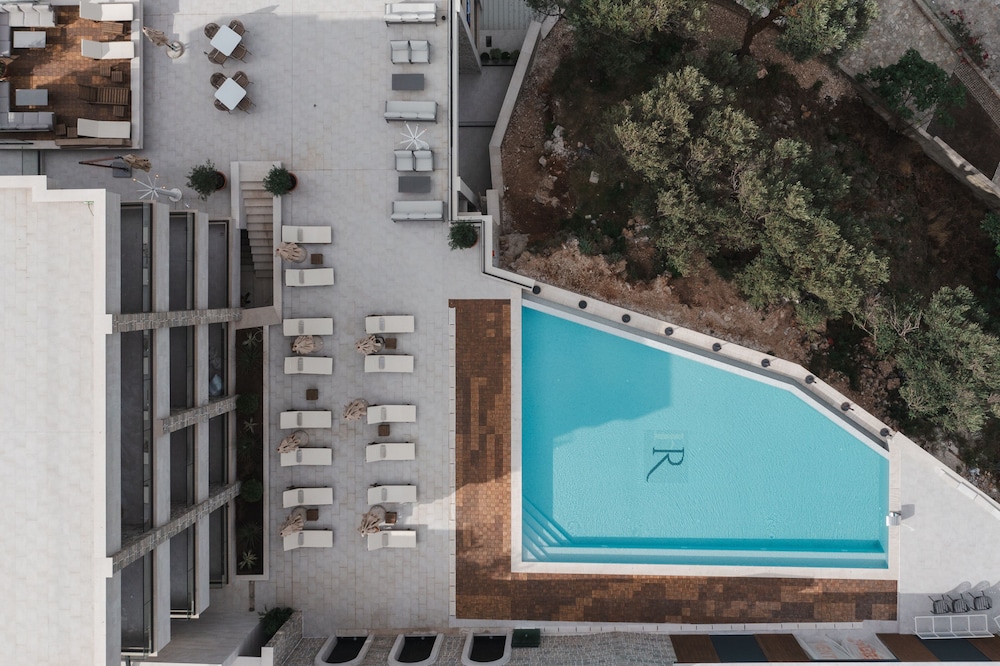 Regent Resort Budva 32/53