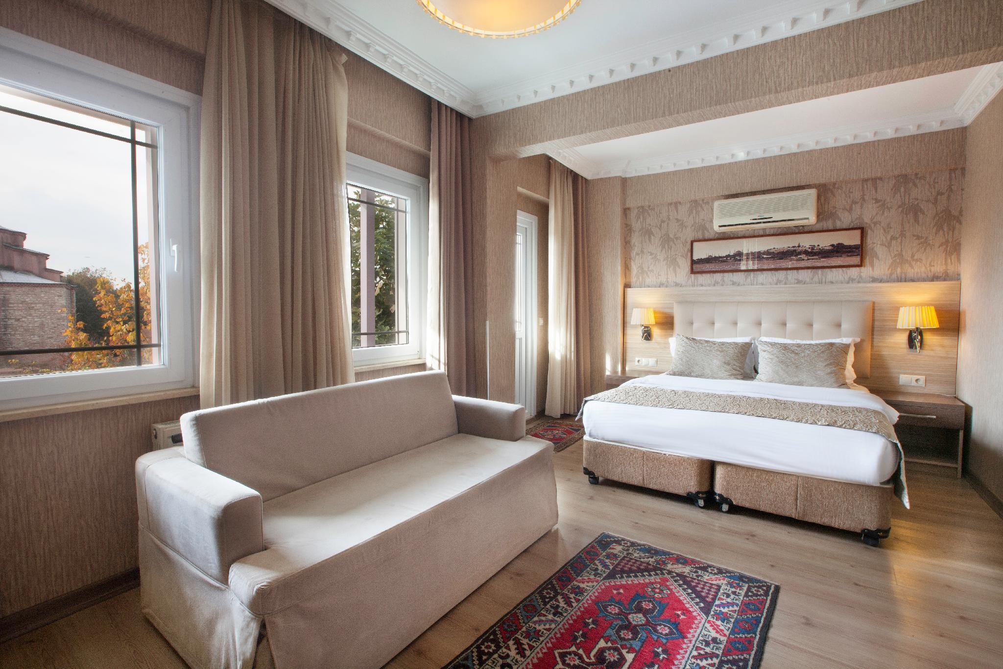 Deluxe, Double Bed, Sea View, Sofa