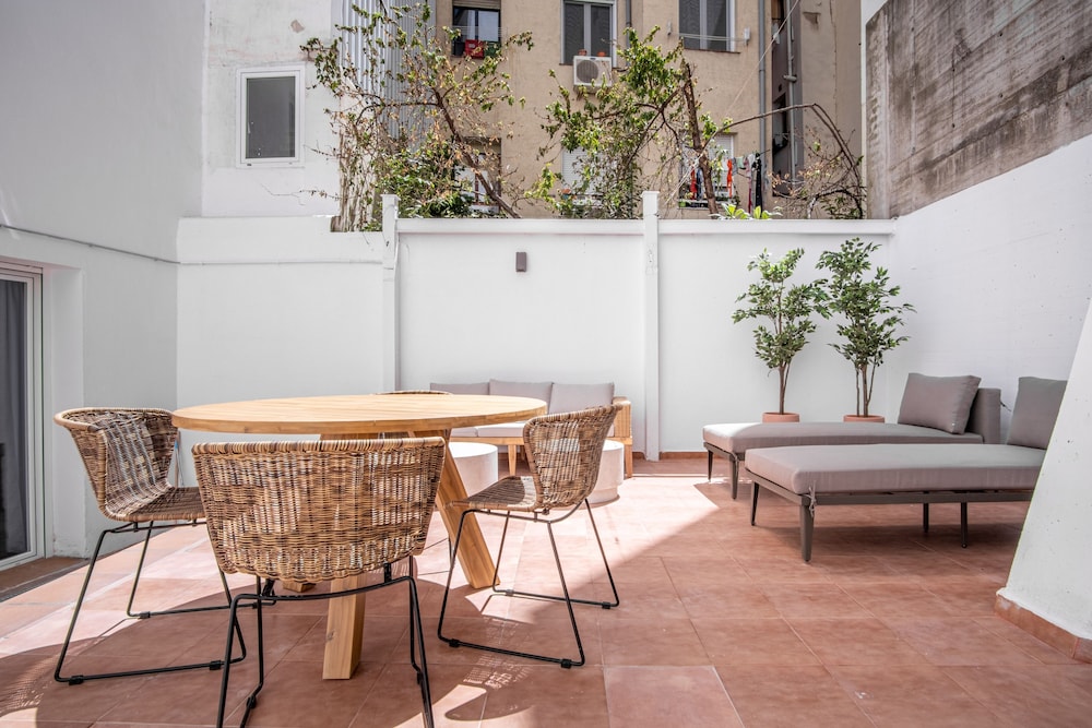 limehome Madrid Calle Ave Maria 28/50