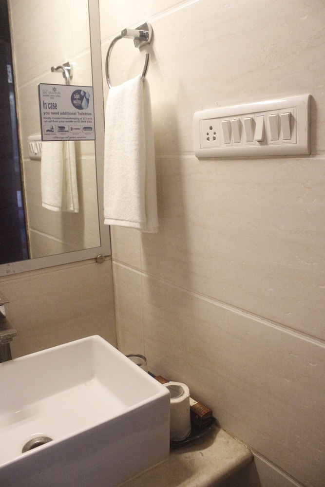 Hotel Sai Jashan 47/50