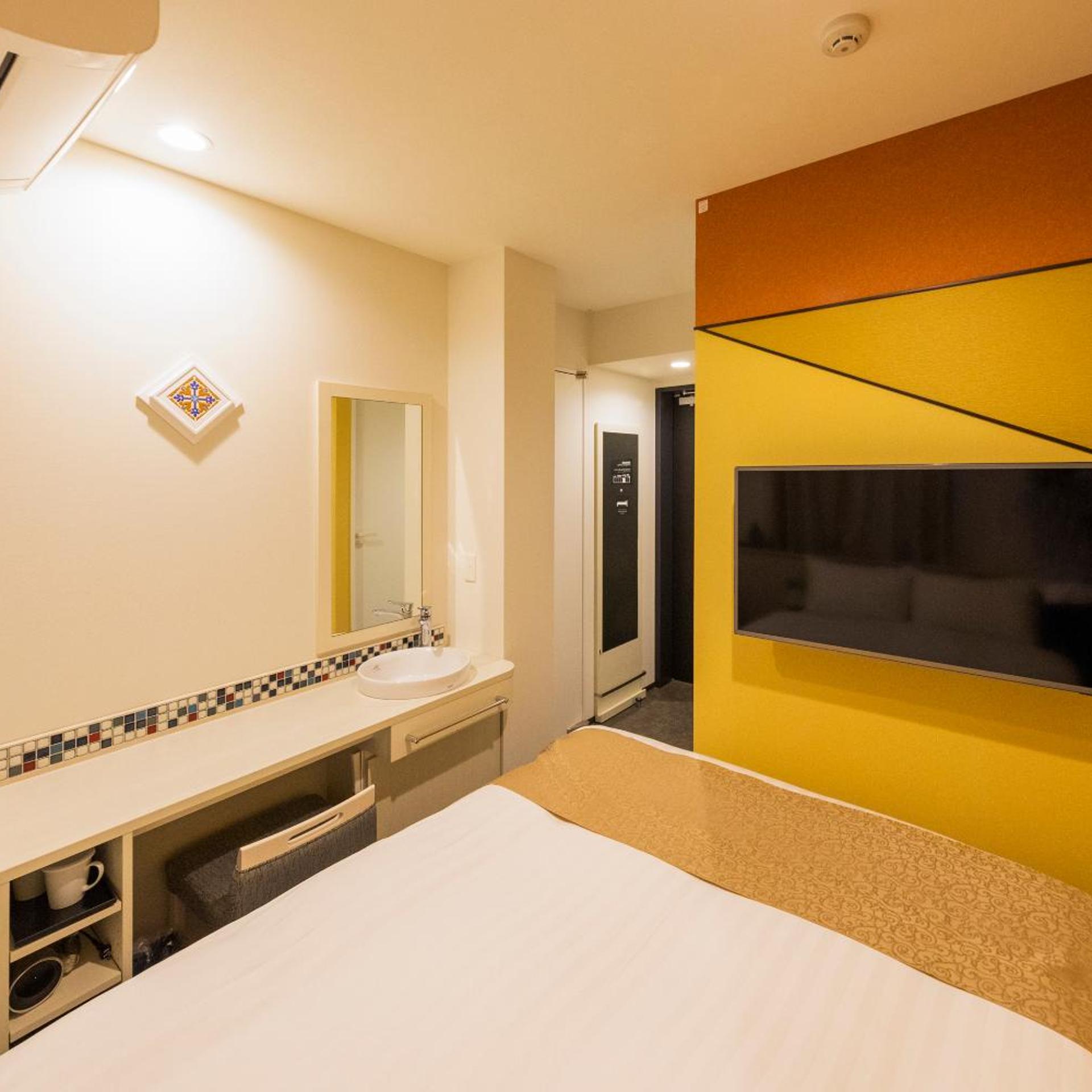 Asta Hotel 16/41