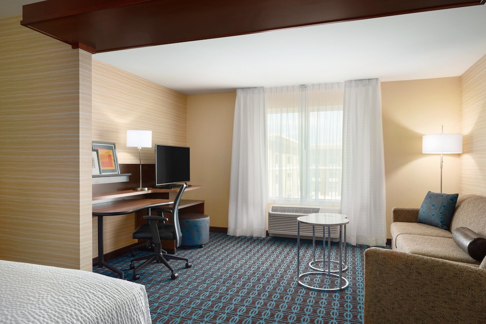 Fairfield Inn & Suites Akron Fairlawn 9/23