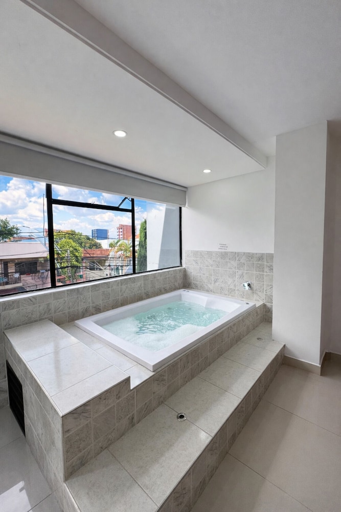 Ofix Hotel 21/50