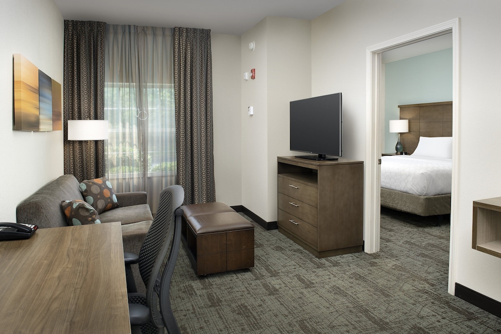 Staybridge Suites Greenville I-85 Woodruff Road 33/58