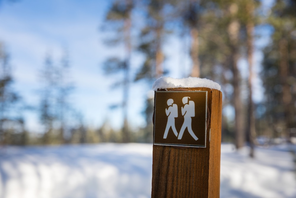 Wilderness Hotel Inari 25/65