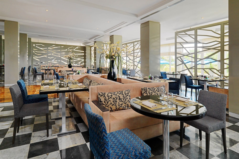 Sheraton Tunis Hotel 36/48