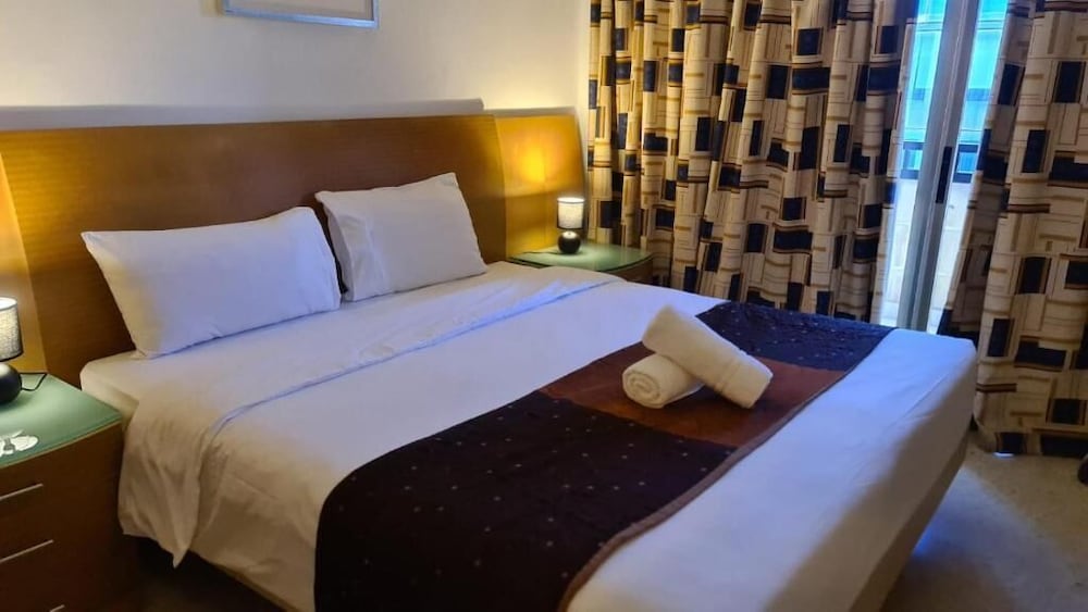 SUPERIOR, DOUBLE BED