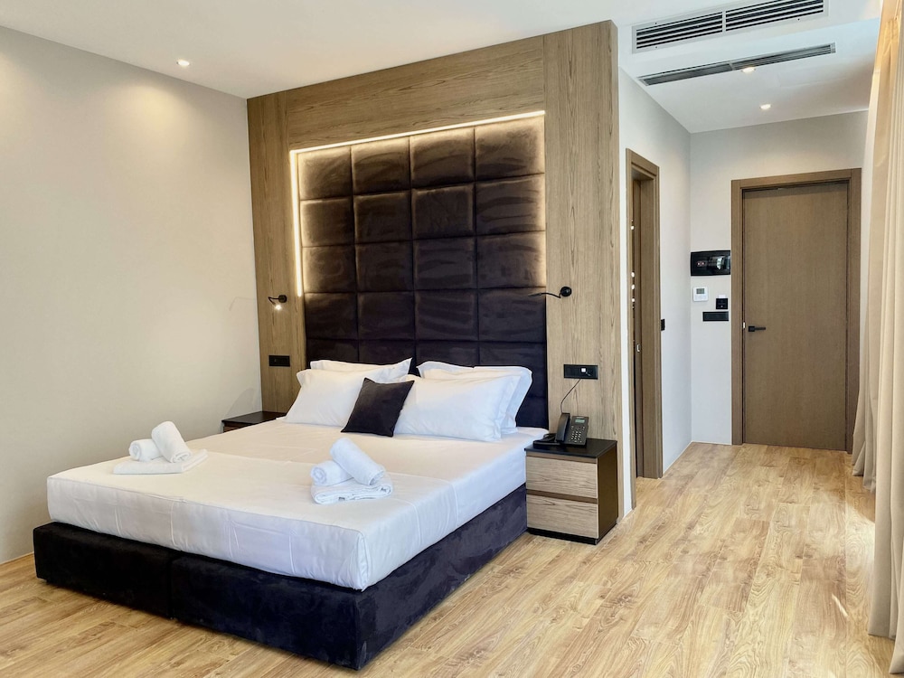 El Mar Hotel 16/61