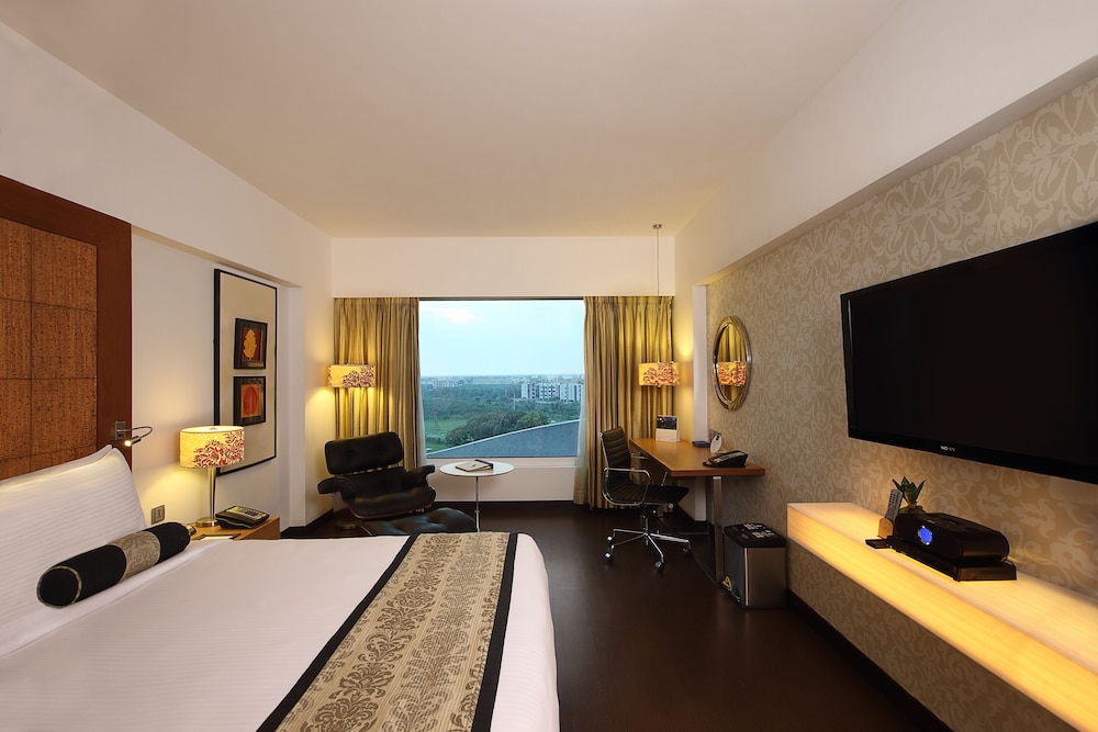 Fortune Select SG Highway, Ahmedabad - Member ITC Hotels Group 9/39
