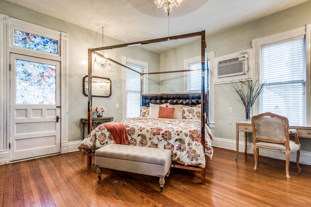 O'Casey's Bed &amp; Breakfast 5/40