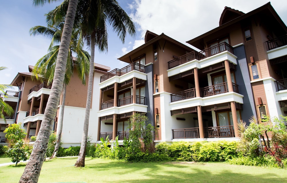 MAEHAAD BAY RESORT 8/68