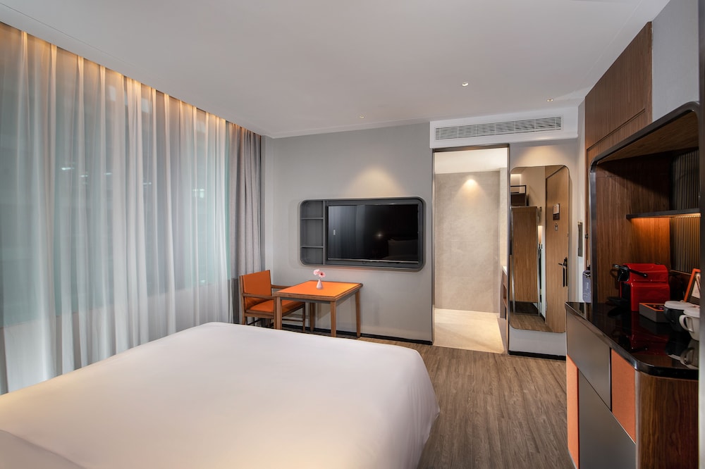 UrCove by Hyatt Shenzhen Bay Eco-Tech Park 14/42