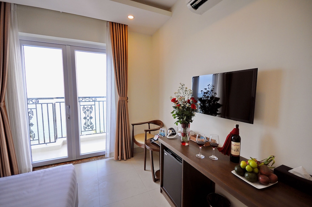 BOSS HOTEL NHA TRANG 44/72