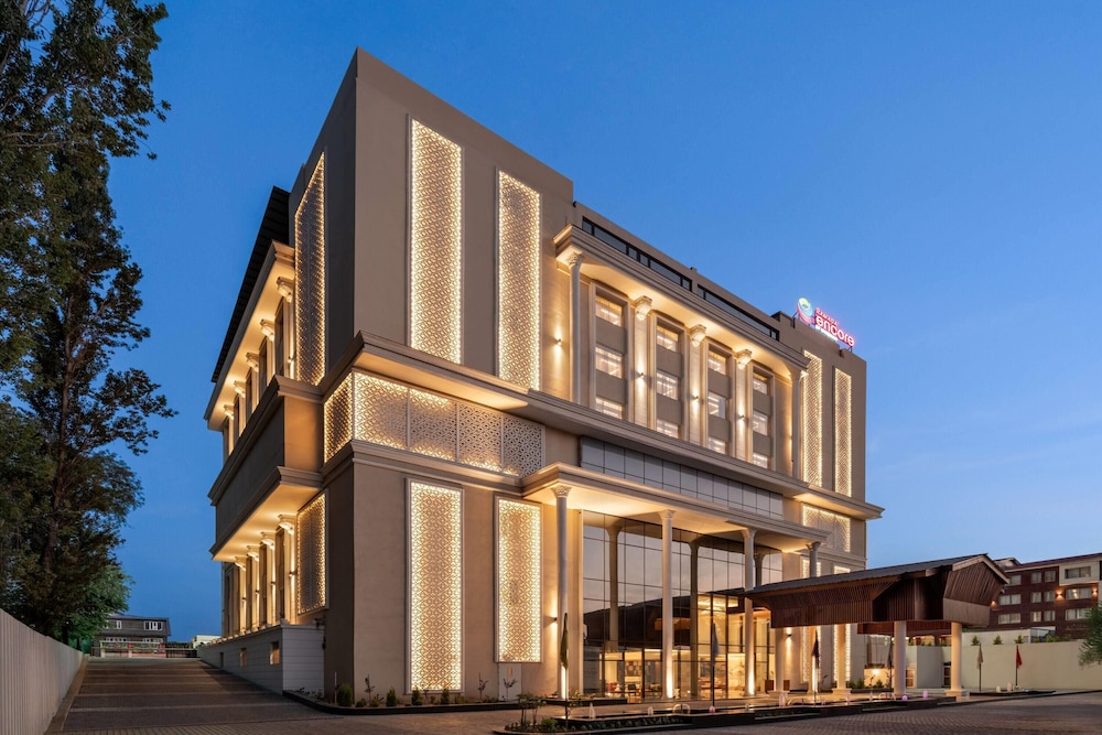 Ramada Encore by Wyndham Rajbagh Srinagar 4/64