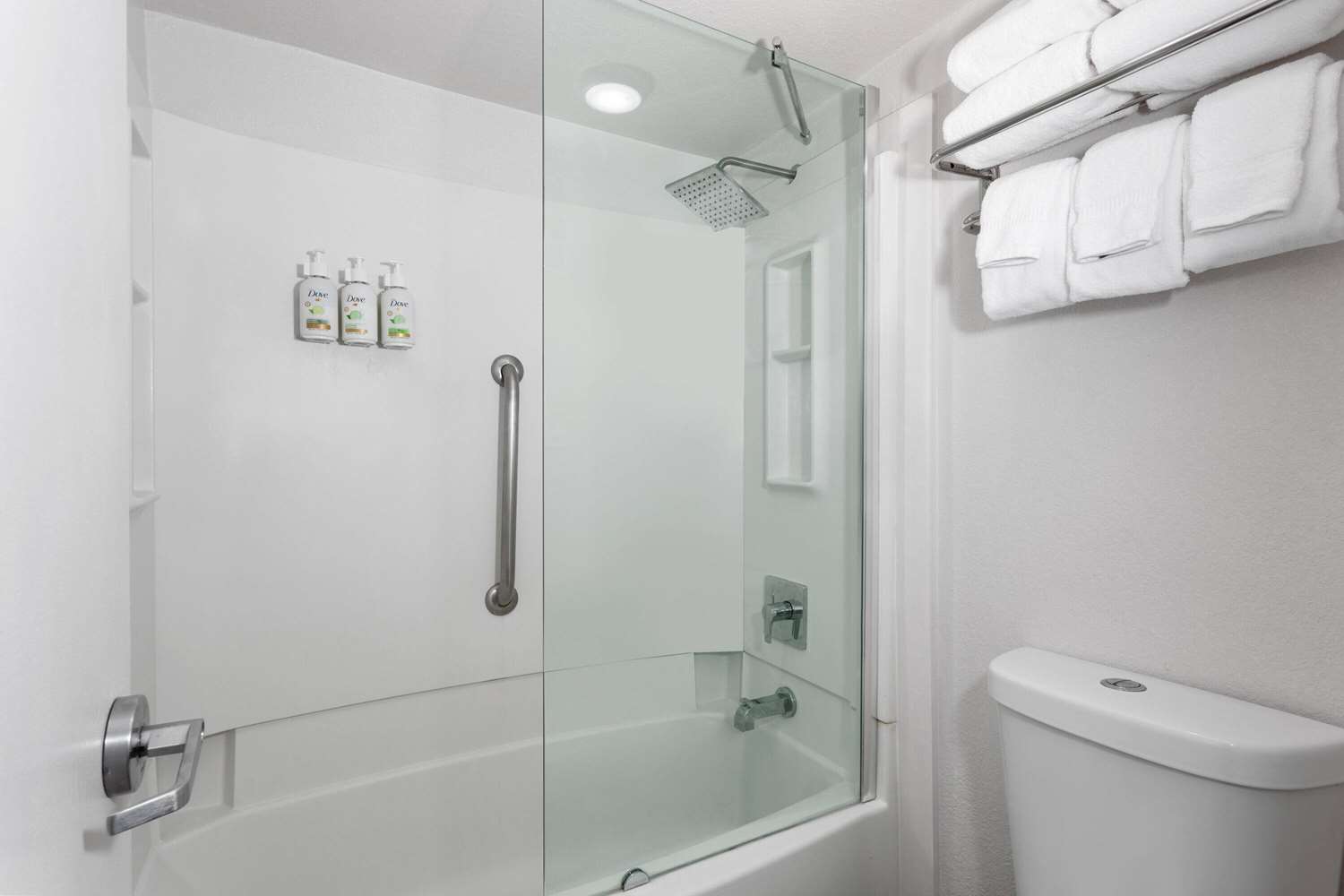 Baymont by Wyndham Orlando Lake Buena Vista South 50/50