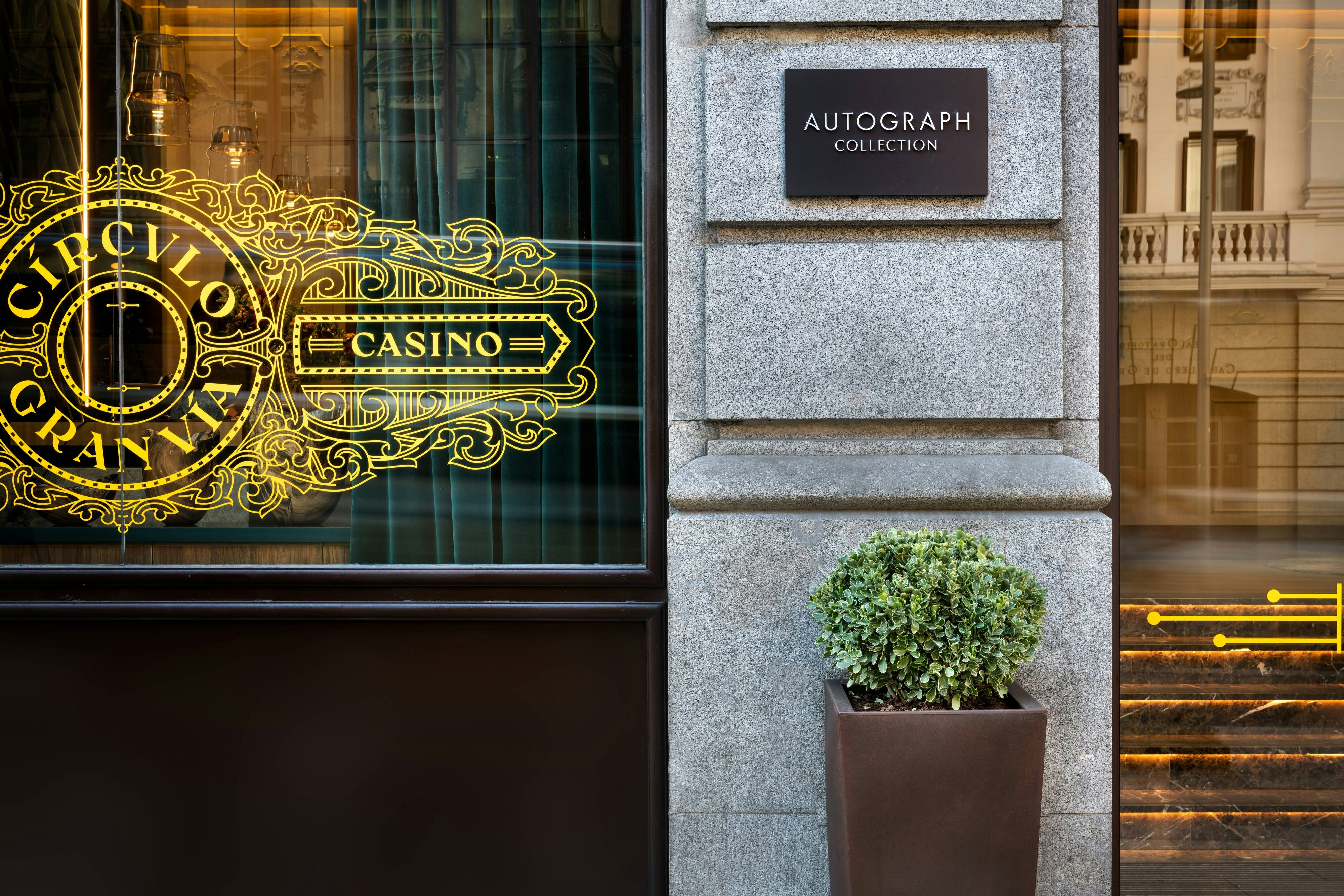 Circulo Gran Via Hotel Autograph Collection Adults Only 24/52