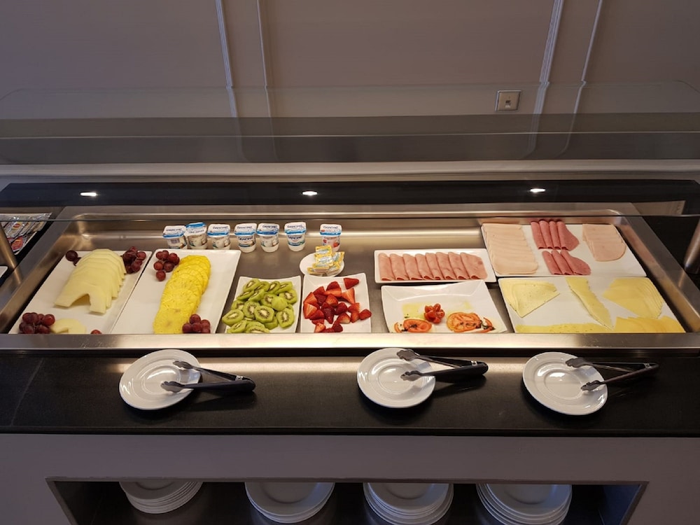 Boutique Hotel B51 (ex. Park Plaza Suites Hotel) 58/65