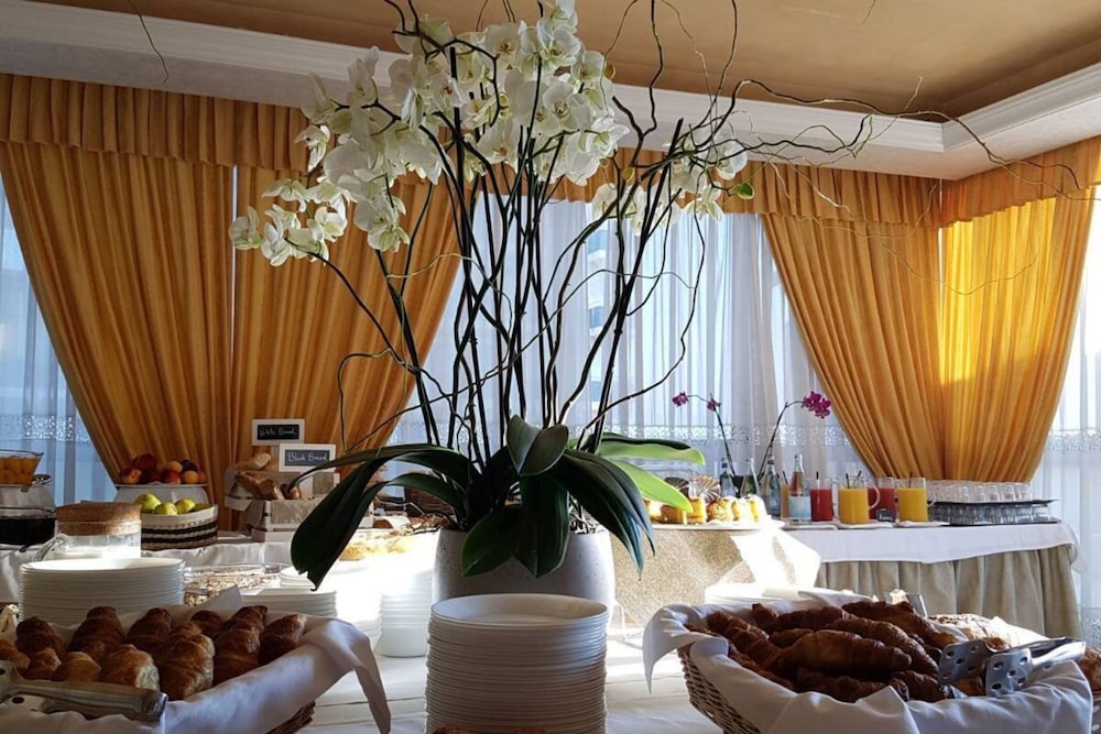 Hotel Sole 53/66