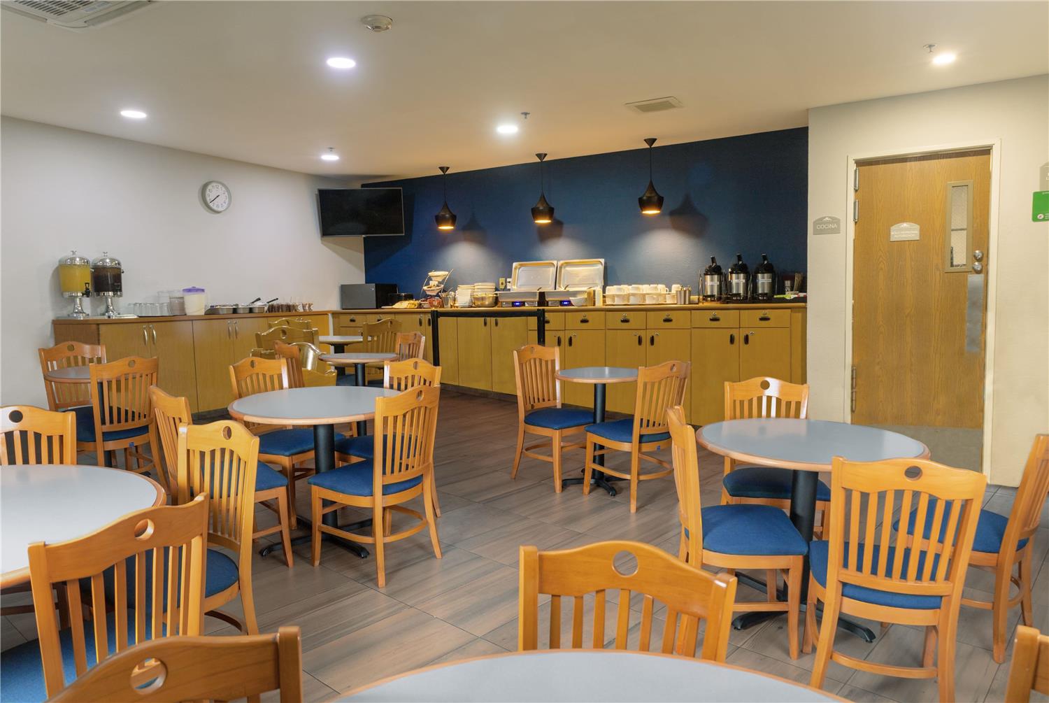 Microtel Inn & Suites by Wyndham Culiacan 37/56