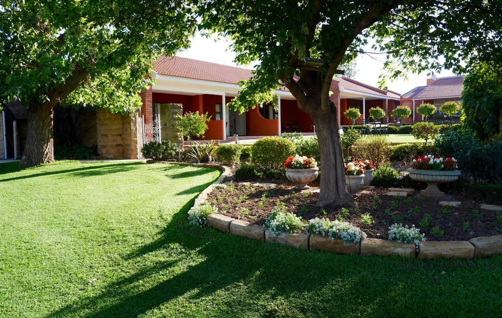 Botleng Guest House 33/50