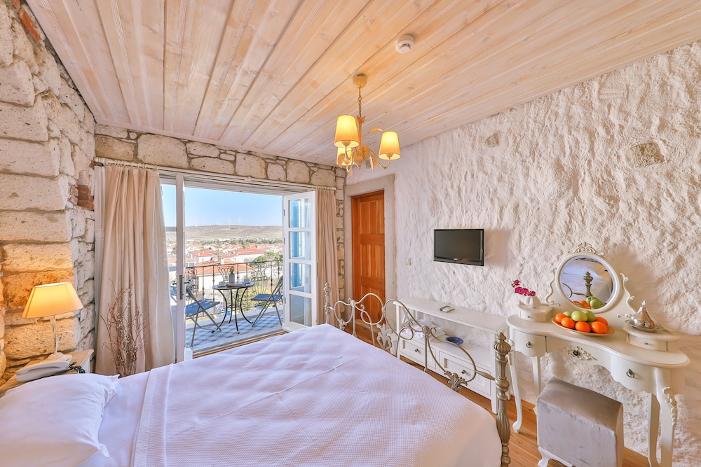 Imren Han Otel Alacati 22/47