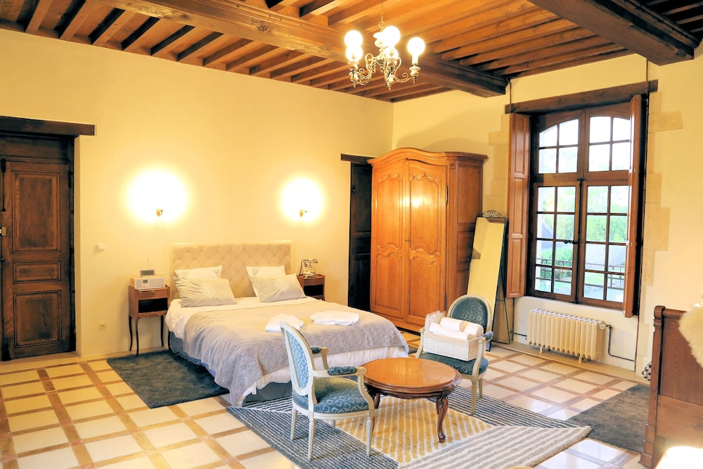 Chateau Du Bu 3/50