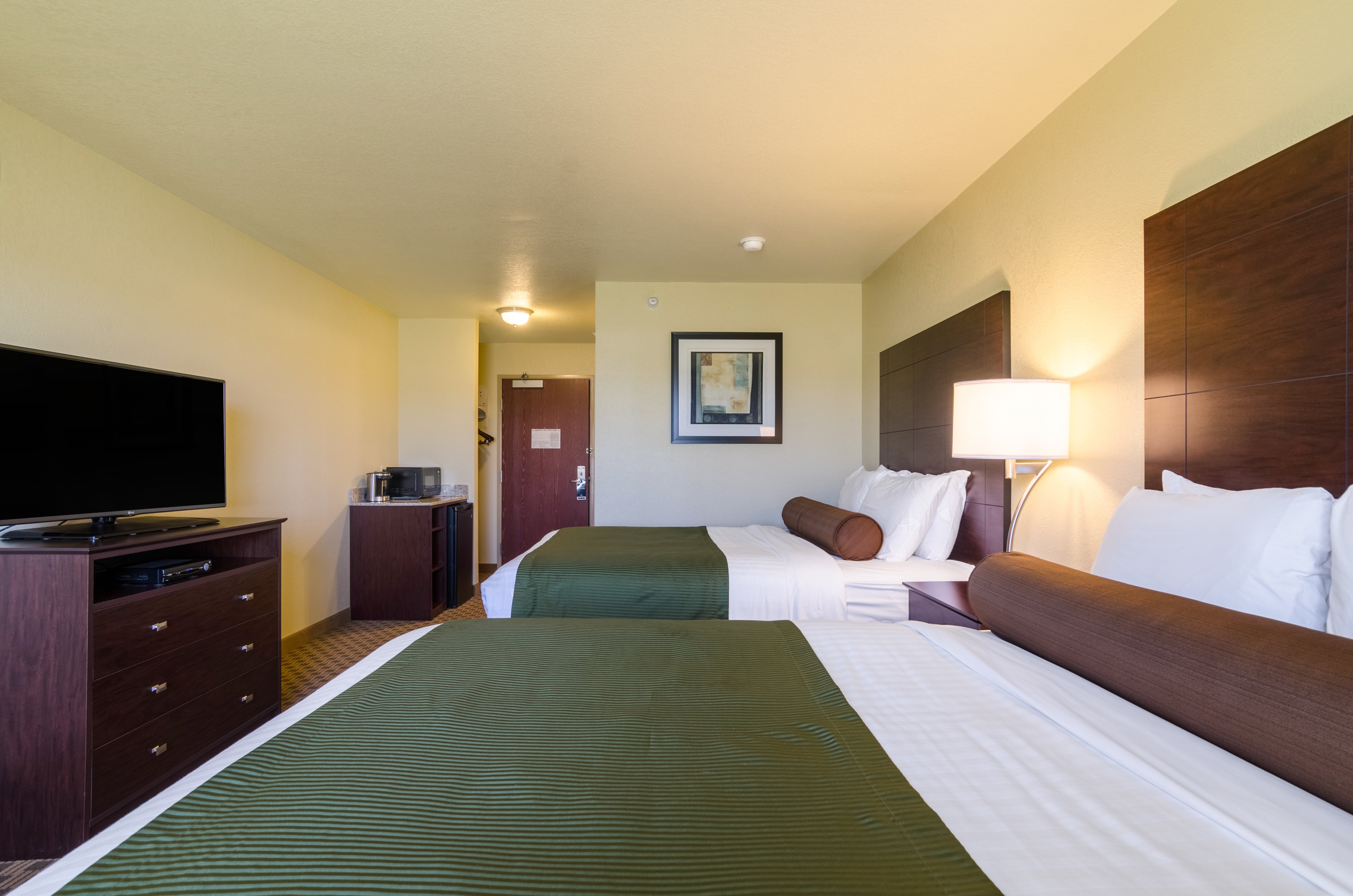 Cobblestone Inn and Suites Cambridge 8/38
