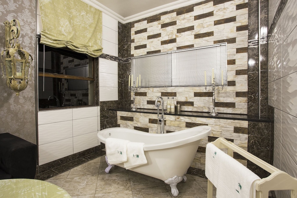 The Royal Palm Bed and Breakfast 36/36