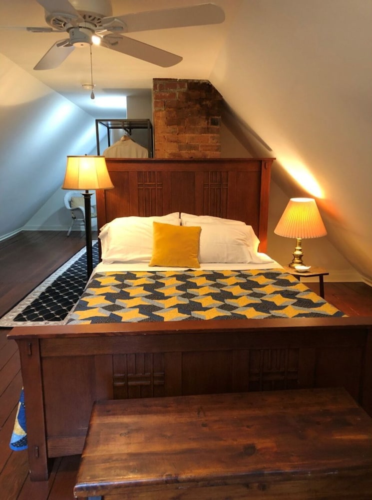 Oak Grove Bed and Breakfast 16/50
