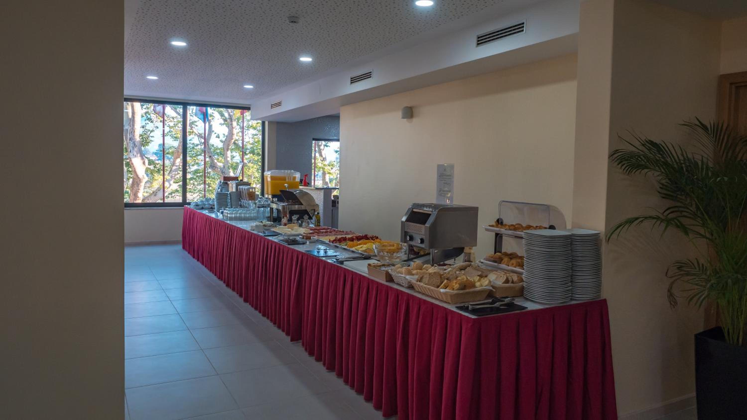 HOTEL IMPERIO DO MINHO 6/48