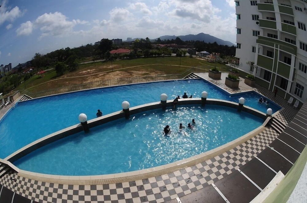 D'embassy Serviced Residence Suites 8/55