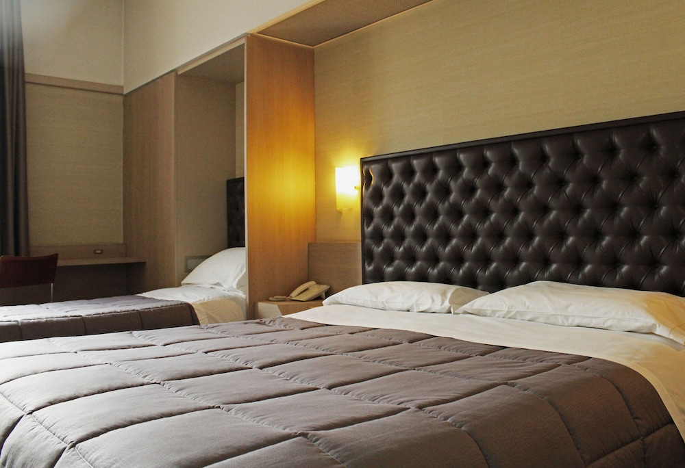 Hotel Viva 16/82