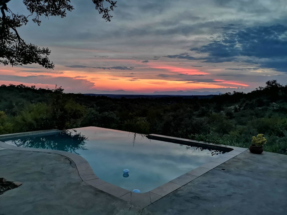 Mbizi Bush Lodge 45/50