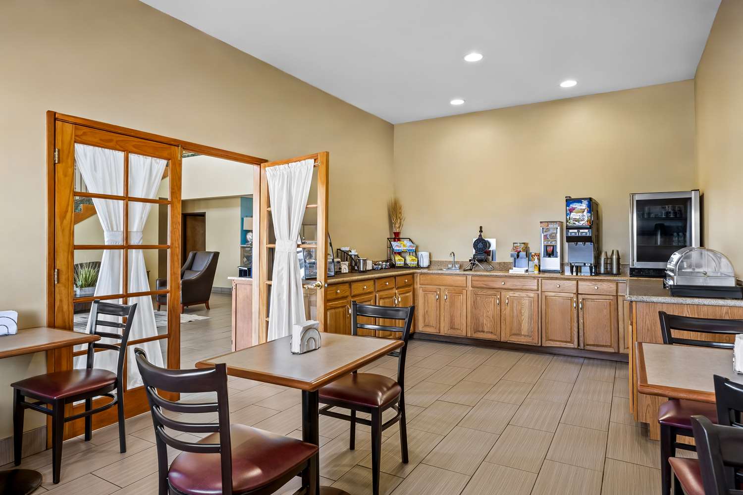 Best Western Liberty Inn 20/26